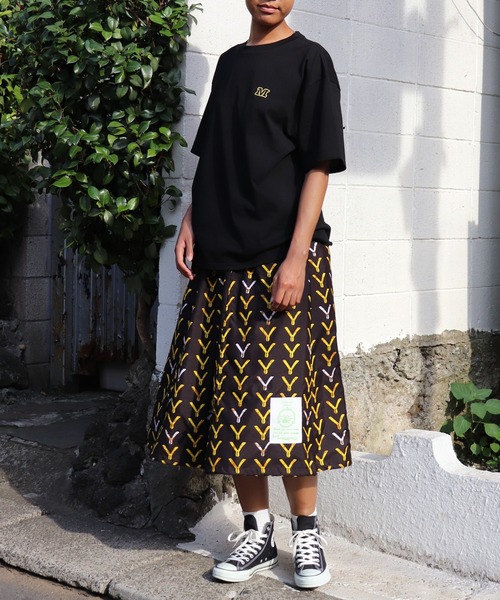 moyan ecri(モヤン エクリ)の「<moyan ecri>リバーシブル/アフリカ生地ロングスカートAFRICA REVERSIBLE DRAWSTRING SKIRT(スカート・レディース・グリーン系その他/パープル系その他/レッド系その他/イエロー系その他/ブラック系その他・FREE)」の6枚目の写真