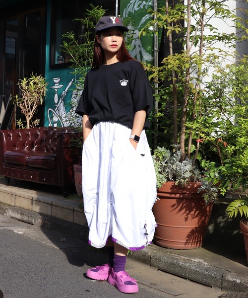 moyan ecri(モヤン エクリ)の「<moyan ecri>リバーシブル/アフリカ生地ロングスカートAFRICA REVERSIBLE DRAWSTRING SKIRT(スカート・レディース・グリーン系その他/パープル系その他/レッド系その他/イエロー系その他/ブラック系その他・FREE)」の18枚目の写真