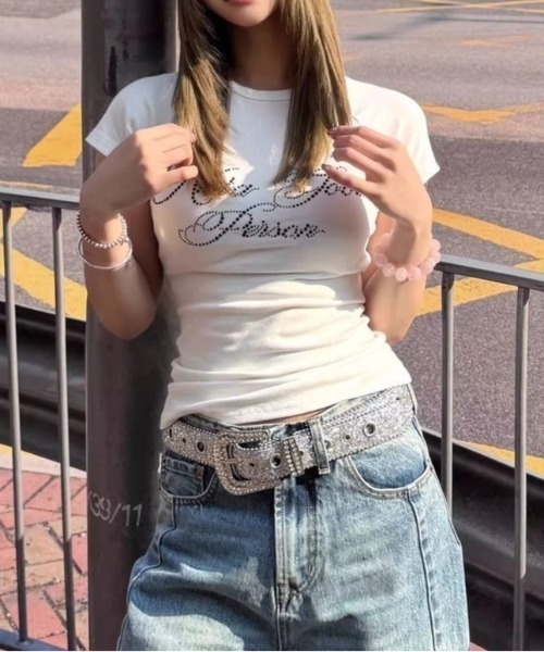 LADY LIKE（レディライク）の「ラインストーンロゴ美シルエット半袖Tシャツ（Tシャツ/カットソー・レディース・ブラック/ホワイト/ダークグレー/ブルー・M）」の20枚目の写真