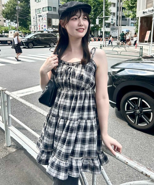チェックウールミニワンピース (2color) DDロゴバイカラーニットミニワンピース – Darich (ダーリッチ)