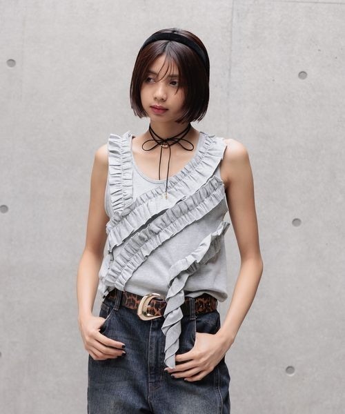 PAGEBOY(ページボーイ)の「ランダムフリルタンクトップ(タンクトップ・レディース・オフホワイト/グレー/ブラック・FREE)」の18枚目の写真