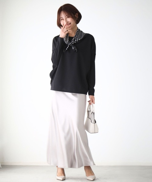 Ehre style（エーレスタイル）の「華やかアップ！ 上品な艶スカート 着回し術（スカート・レディース・アイボリー/モカ/グリーン/グレー・M/L）」の7枚目の写真