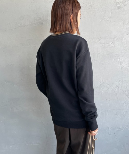 FRED PERRY/フレッドペリー ブラック クルーネック スウェット フレッドペリー FRED PERRY クルーネック スウェットシャツ