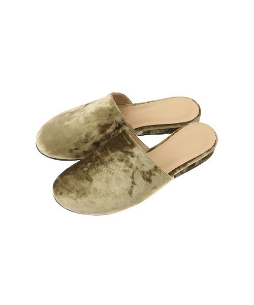 CLANE（クラネ）の「VELOUR FLAT MULES（スリッポン・レディース・カーキ/ブラック・36/37/38）」の7枚目の写真
