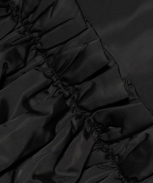 CAROLINA GLASER(カロリナ グレイサー)の「フリル 中綿 ブルゾン(ブルゾン・レディース・グリーン系その他5/ブラック・ONE SIZE)」の8枚目の写真