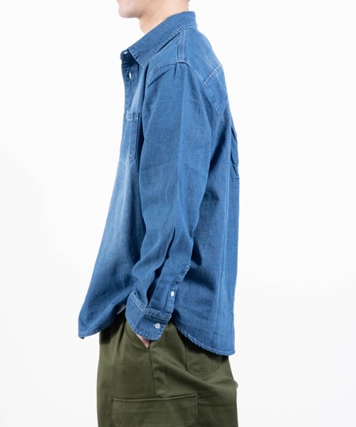 INNOCENT（イノセント）の「『6.5oz ライトデニムシャツ』（シャツ/ブラウス・メンズ・ネイビー/ブルー・L/LL/M）」の12枚目の写真