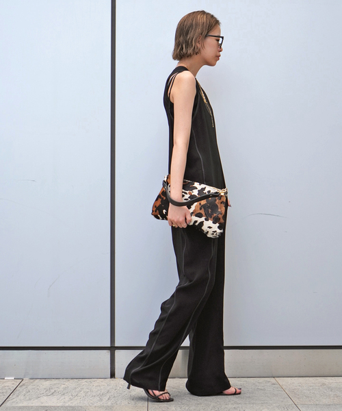 AP STUDIO(エーピーストゥディオ)の「キャミソールオールインワン(つなぎ/オールインワン・レディース・ブラック・36/38)」の7枚目の写真