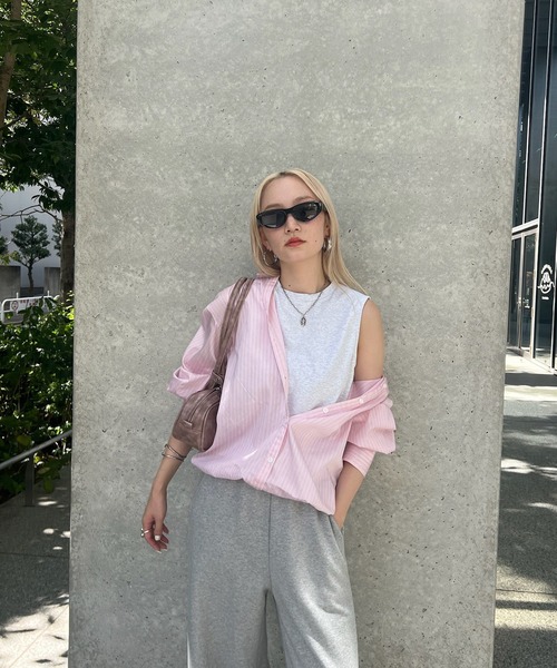 Ameri(アメリ)の「STRIPE INVERSION SHIRT TOP(Tシャツ/カットソー・レディース・ブルー/ブラウン/ピンク・FREE)」の12枚目の写真