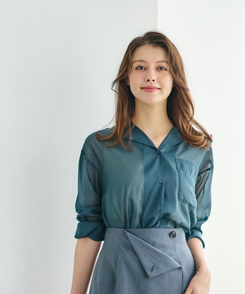 12Twelve Agenda(トゥエルブ アジェンダ)の「シアーオープンカラーシャツ(シャツ/ブラウス・レディース・チャコールグレー/ブラウン/グリーン・M)」の3枚目の写真