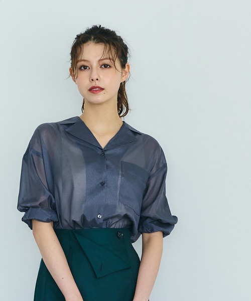 12Twelve Agenda(トゥエルブ アジェンダ)の「シアーオープンカラーシャツ(シャツ/ブラウス・レディース・チャコールグレー/ブラウン/グリーン・M)」の4枚目の写真