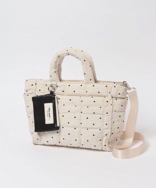 niko and...（ニコアンド）の「《500mlボトル収納可能》ポーチ付きキルトトートバッグM（トートバッグ・レディース・ブラック/ブラウン/レッド/イエロー/その他1/ホワイト系その他/ライトブルー/ブラック系その他・0）」の2枚目の写真