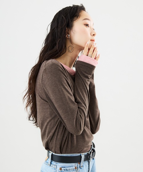 Muscat(マスカット)の「フェイクレイヤードロンT(Tシャツ/カットソー・レディース・チャコールグレー/ライトグレー/ブラウン/オレンジ・F)」の3枚目の写真