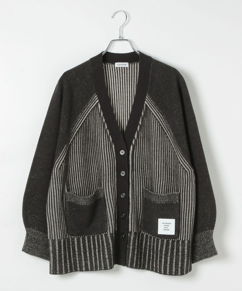 LEPSIM（レプシィム）の「7ゲージリブVネックカーディガン　571561（カーディガン/ボレロ・レディース・ブラック/レッド/ネイビー・FREE）」の10枚目の写真