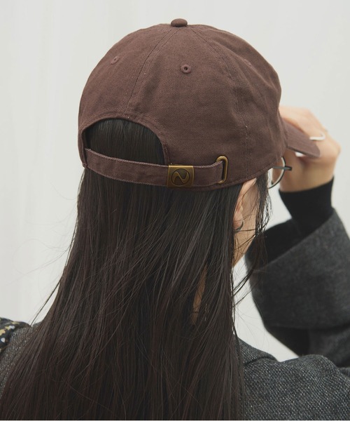 fig London(フィグロンドン)の「fairy tale cap(キャップ・レディース・ダークブラウン/ネイビー・FREE)」の4枚目の写真