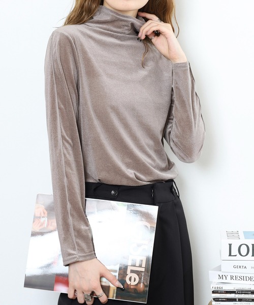 EGLANTINE(エグランティーヌ)の「EGLANTINE 前後2way シアーベロアハイネックインナー日本製(Tシャツ/カットソー・レディース・ブラック/ライトベージュ/ピンク/シルバーグレー/モカ・38)」の14枚目の写真