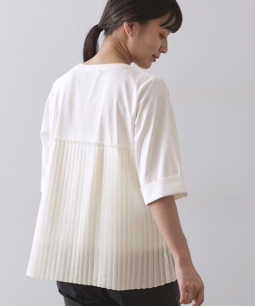 OPAQUE.CLIP（オペークドットクリップ）の「プリーツドッキングカットソー【洗濯機OK】（Tシャツ/カットソー・レディース・ボルドー/ホワイト/チャコール・40/38）」の7枚目の写真