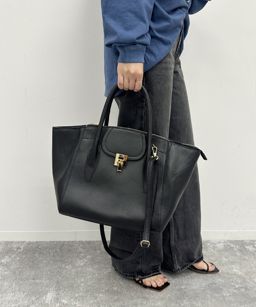 U by SPICK&SPAN(ユーバイスピックアンドスパン)の「《WEB限定追加9》MARLON /マルロン 2WAY TOTE BAG9(トートバッグ・レディース・ブラック・FREE)」の3枚目の写真