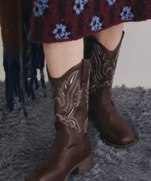 Unitage（ユニテージ）の「ウエスタンミドルブーツ（ブーツ・レディース・ブラック/ブラウン・MEDIUM/LARGE）」の6枚目の写真