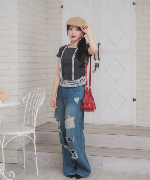 ems excite（エムズエキサイト）の「スタッズデザインバッグ（ショルダーバッグ・レディース・ブラック/オフホワイト/レッド・ONE SIZE）」の11枚目の写真