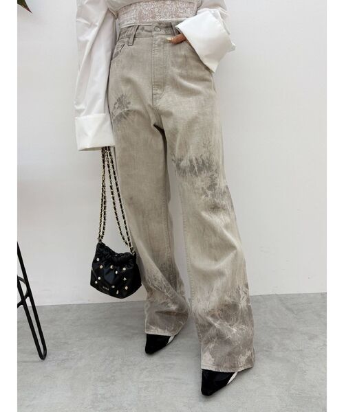 EVRIS(エヴリス)の「マーブルワイドデニムパンツ(デニムパンツ・レディース・ベージュ/ブラック・SMALL/MEDIUM)」の14枚目の写真