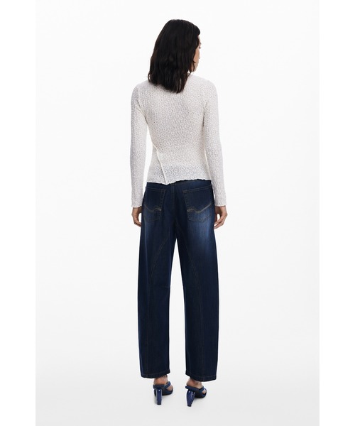 Desigual(デシグアル)の「アシンメトリーデザイン リブカットソー ブラック 白(Tシャツ/カットソー・レディース・ホワイト/ブラック・XS/XL/L/M/S)」の6枚目の写真