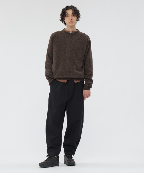 MARGARET HOWELL（マーガレットハウエル）の「FINE COMPACT COTTON POPLIN（シャツ/ブラウス・メンズ・ブラウン・LARGE/MEDIUM/SMALL）」の4枚目の写真