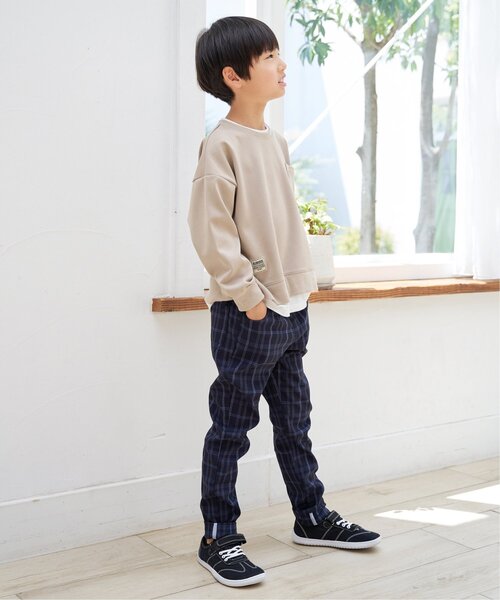 ikka(イッカ)の「【洗濯機で洗える】GOKU楽鹿の子ダンボールレイヤープルオーバー(120~160cm)(スウェット・キッズ・チャコール/ネイビー/ベージュ/ダークグリーン・130/140/150/160/120)」の15枚目の写真