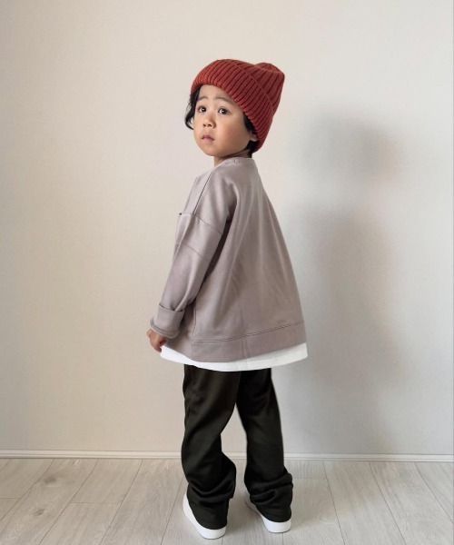 ikka(イッカ)の「【洗濯機で洗える】GOKU楽鹿の子ダンボールレイヤープルオーバー(120~160cm)(スウェット・キッズ・チャコール/ネイビー/ベージュ/ダークグリーン・130/140/150/160/120)」の7枚目の写真