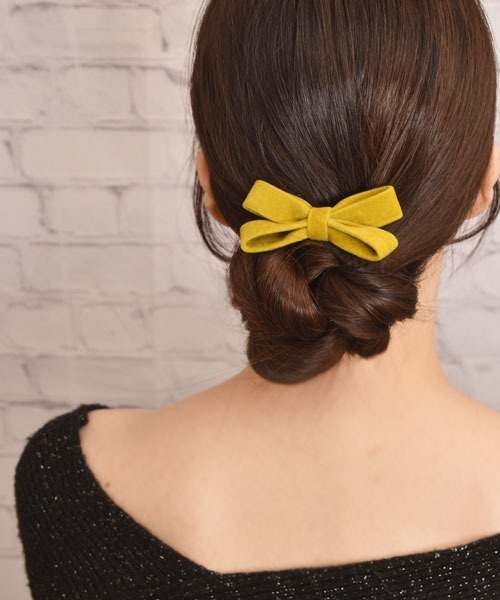 Mayree（メイリー）の「【float】ベルベット リボン ヘアゴム（ヘアゴム・レディース・マスタード/ダークブラウン/ワインレッド/インディゴブルー・FREE）」の9枚目の写真