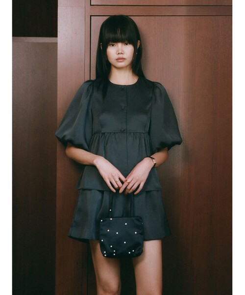 Demi-Luxe BEAMS(デミルクス ビームス)の「BEAMS SALON / シルキー ミニ ショートパンツ【セレモニー・オケージョン】(その他パンツ・レディース・チャコールグレー/ブラック・36/38)」の3枚目の写真
