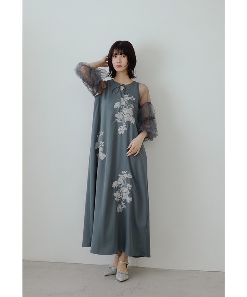 フラワー刺繍Aラインドレス チュール ボリューム袖 マタニティ 妊婦