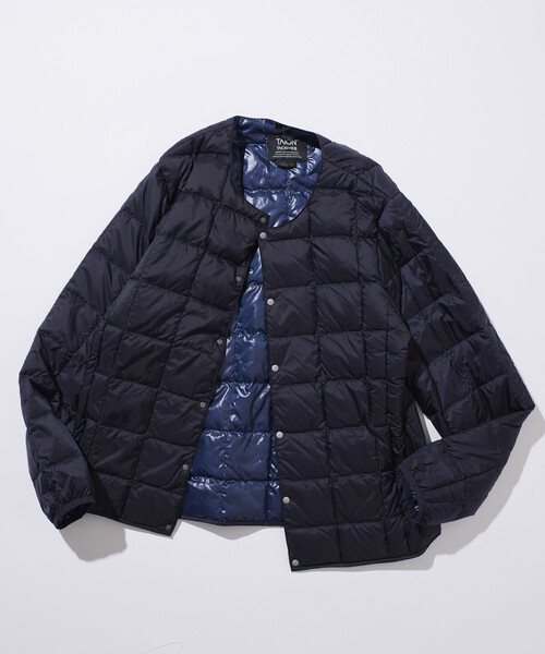 FREAK'S STORE（フリークスストア）の「限定展開 TAION/タイオン ベーシック クルーネックボタン インナーダウンジャケット / TAION-104（ダウンジャケット/コート・メンズ・チャコールグレー/オリーブ/ブラック/ネイビー・X-LARGE/LARGE/MEDIUM/SMALL）」の4枚目の写真