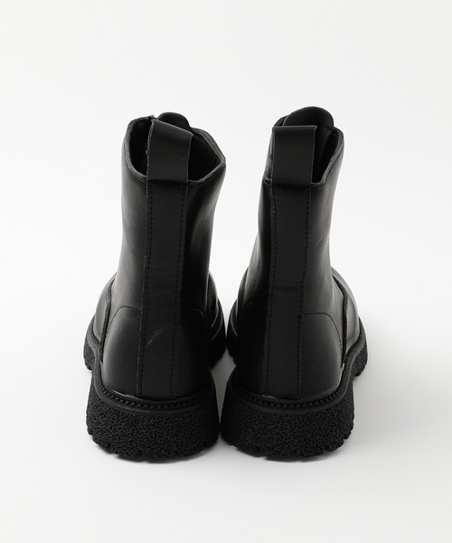 URBAN CHERRY（アーバンチェリー）の「フロントジップショートブーツ（ブーツ・キッズ・ブラック・18.0cm/18.5cm/19.0cm/19.5cm/20.5cm/21.0cm/22.0cm）」の9枚目の写真