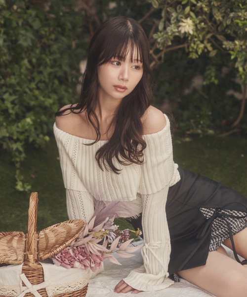 M DOLLY(エムドリー)の「Sleeve ribbon aria knit tops/スリーブリボンアーリアニットトップス(ニット/セーター・レディース・ピンク/アイボリー・FREE)」の9枚目の写真