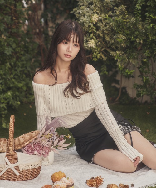 M DOLLY(エムドリー)の「Sleeve ribbon aria knit tops/スリーブリボンアーリアニットトップス(ニット/セーター・レディース・ピンク/アイボリー・FREE)」の10枚目の写真
