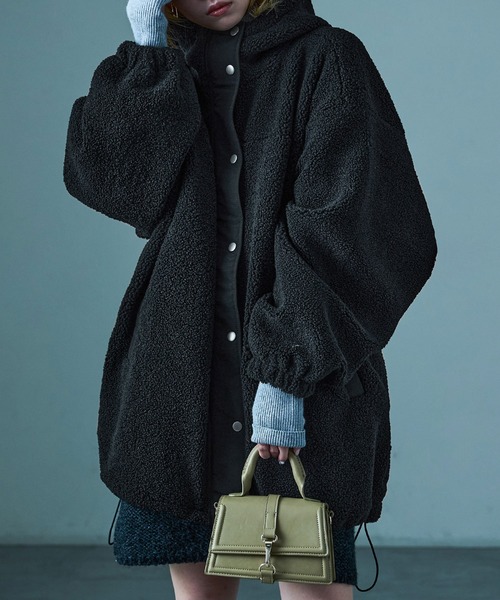 Fashion Letter（ファッションレター）の「ボア ビッグシルエット フードブルゾン（ダウンジャケット/コート・レディース・ブラック/モカ/アイボリー・M/L）」の4枚目の写真