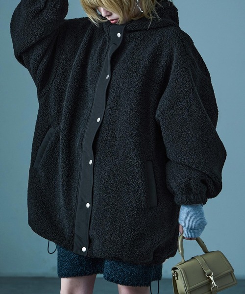 Fashion Letter（ファッションレター）の「ボア ビッグシルエット フードブルゾン（ダウンジャケット/コート・レディース・ブラック/モカ/アイボリー・M/L）」の5枚目の写真