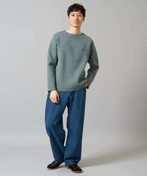 a.v.v(アーヴェヴェ)の「【洗濯機で洗える】ワンポイント刺繍ボートネックニット(ニット/セーター・メンズ・アイボリー/ネイビー/ミント・44/46/48/50)」の4枚目の写真