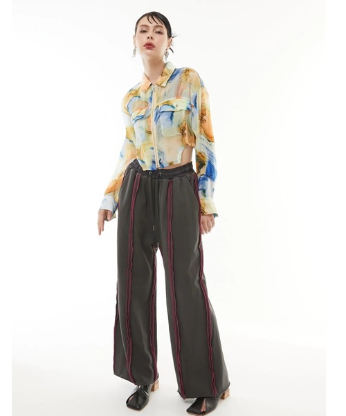 casane(カサネ)の「CASANE(カサネ)Heavyweight color stitch pants(その他パンツ・レディース・ブラック/チャコールグレー・1/2)」の9枚目の写真