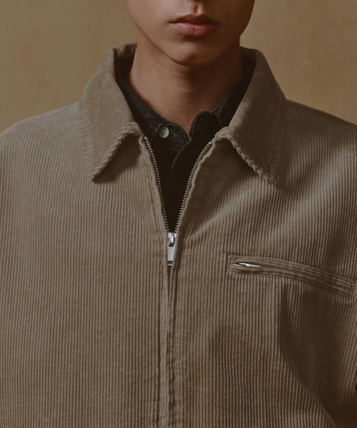 MUSINSA STANDARD（ムシンサスタンダード）の「8W コーデュロイワークジャケット [ベージュ]（ブルゾン・メンズ・その他・X-LARGE/XX-LARGE/MEDIUM/LARGE）」の4枚目の写真