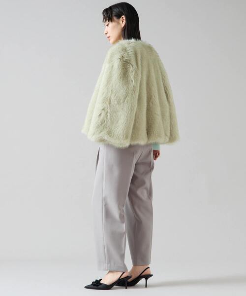 Tiara(ティアラ)の「タックバレルパンツ(その他パンツ・レディース・ブラック/ダークブラウン・2/3/4)」の4枚目の写真
