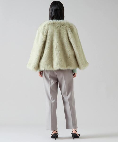 Tiara(ティアラ)の「タックバレルパンツ(その他パンツ・レディース・ブラック/ダークブラウン・2/3/4)」の6枚目の写真