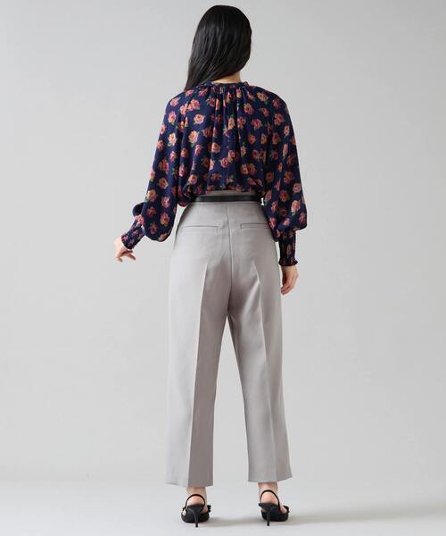 Tiara(ティアラ)の「タックバレルパンツ(その他パンツ・レディース・ブラック/ダークブラウン・2/3/4)」の12枚目の写真