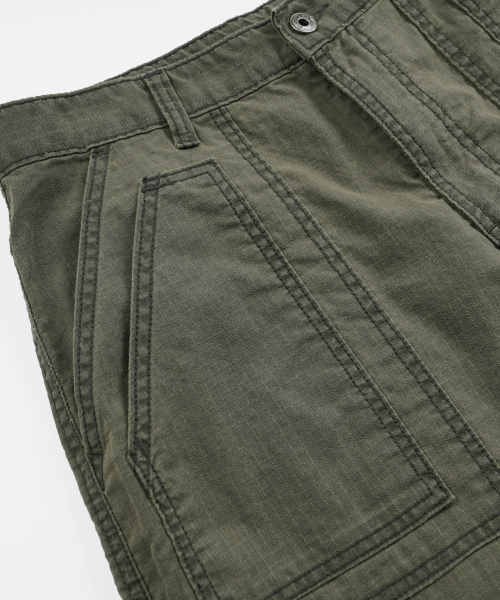 FRIZMWORKS(フリズムワークス)の「PIGMENT RIPSTOP FATIGUE SHORTS _ MUD(その他パンツ・メンズ・その他・MEDIUM/LARGE/X-LARGE/SMALL)」の4枚目の写真