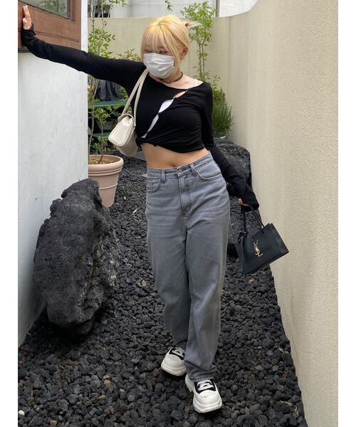 MUSINSA STANDARD WOMAN（ムシンサスタンダードウーマン）の「ウィメンズストレートデニムパンツ[グレー]（デニムパンツ・レディース・その他・32/30/23/24/25/26/27/28/29）」の8枚目の写真