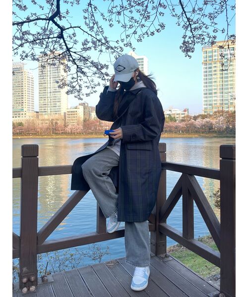 MUSINSA STANDARD WOMAN（ムシンサスタンダードウーマン）の「ウィメンズストレートデニムパンツ[グレー]（デニムパンツ・レディース・その他・32/30/23/24/25/26/27/28/29）」の3枚目の写真