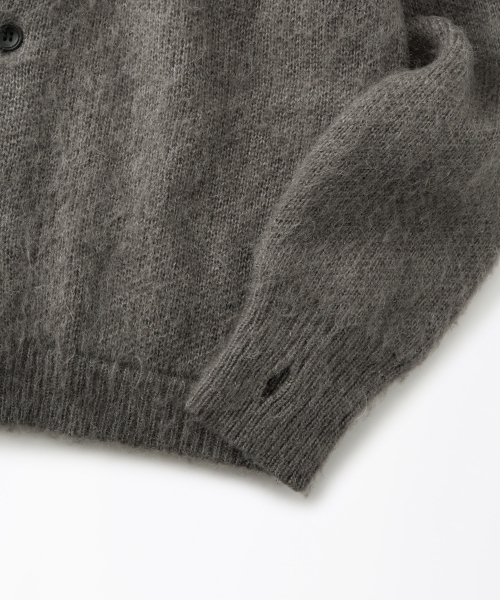 OUTSTANDING(アウトスタンディング)の「BRUSHED WOOL ROUND NECK CARDIGAN_MELANGE GRAY(カーディガン/ボレロ・メンズ・その他・SMALL/MEDIUM/LARGE)」の5枚目の写真