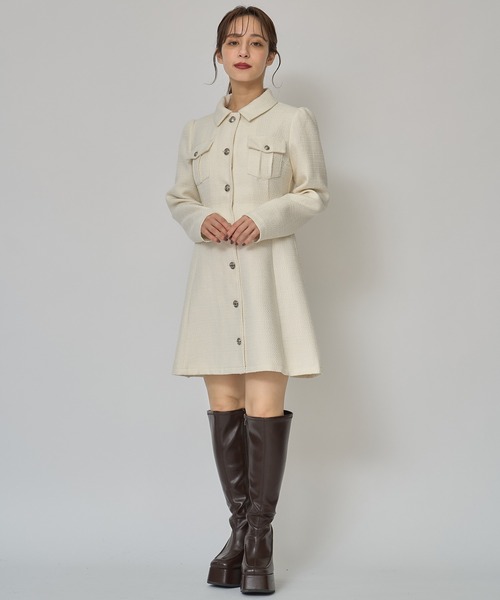 REDYAZEL(レディアゼル)の「エンブレムボタンツイードシャツミニワンピース(ワンピース・レディース・オフホワイト/ボルドー/ネイビー/ブルー/イエロー・MEDIUM/SMALL)」の22枚目の写真