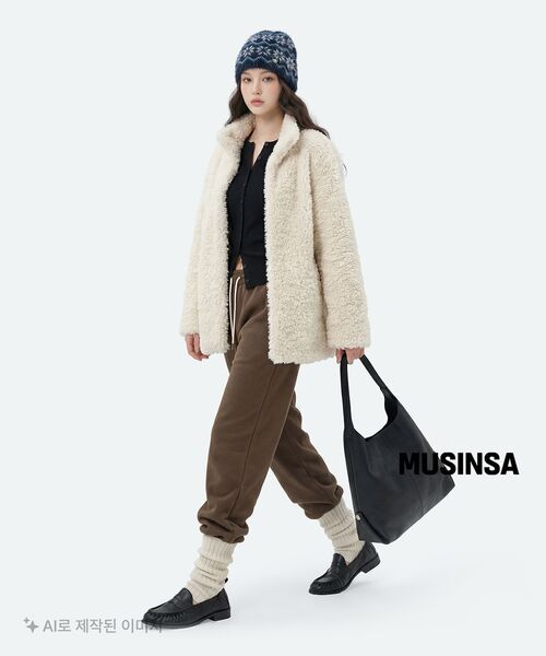 LINGSEOUL(リングソウル)の「fleece jogger pants-brown(スウェットパンツ・レディース・ブラウン・FREE)」の6枚目の写真