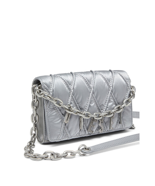 DIESEL(ディーゼル)の「ウィメンズ ウォレットバッグ WALLET ON CHAIN(その他小物・レディース・シルバー系その他・UNI)」の4枚目の写真